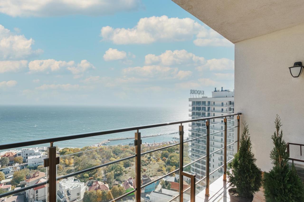 Sea & Sky Apartments Odessa Ngoại thất bức ảnh
