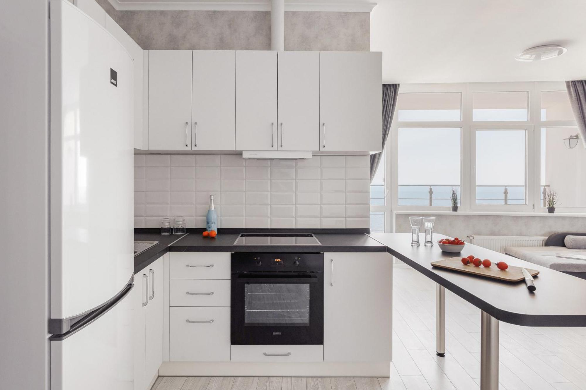Sea & Sky Apartments Odessa Phòng bức ảnh